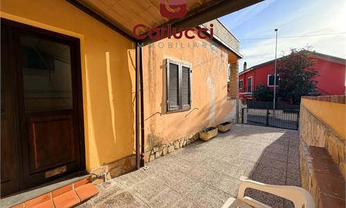 AMPIO BILOCALE AL PIANO TERRA E RESEDE ESCLUSIVA - MONSUMMANO TERME