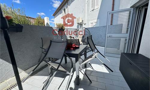 CHIESINA UZZANESE-TERRATETTO COMPLETAMENTE RISTRUTTURATO CON RESEDE ESCLUSIVA