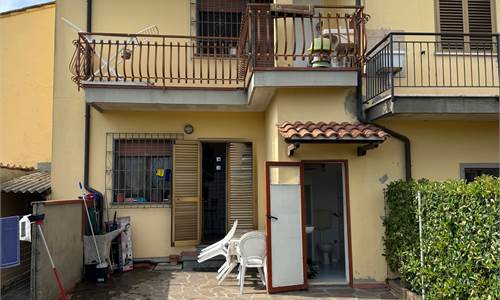 PONTE BUGGIANESE- T.TETTO CON GIARDINO PRIVATO